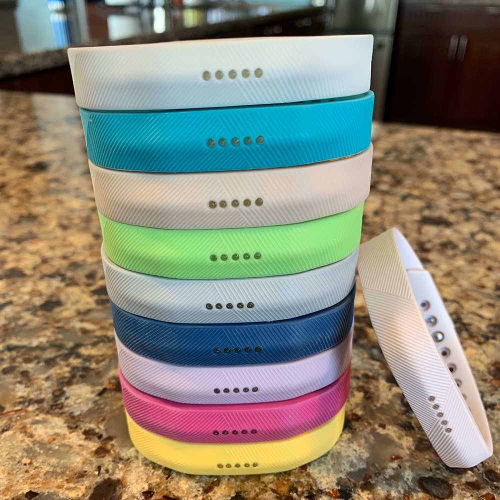 Fit Bit Flex 2 bands (smaller size).